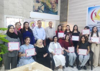 اختتام دورة التمريض التي نظمها اتحاد نساء كوردستان – سوريا في كركي لكي