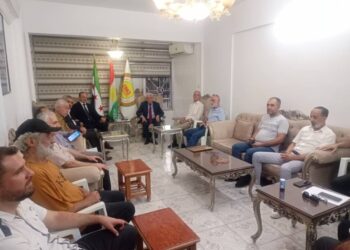 لقاء يجمع المجلس الوطني مع بعض وجهاء حي الأكراد في العاصمة السورية دمشق ..