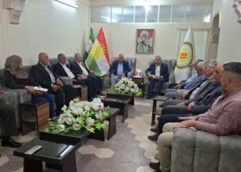 مكتب شؤون المجالس المحلية يعقد اجتماعه الاعتيادي للدائرة الشرقية