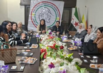 مكتب المرأة والطفولة ينظم جلسة حوارية حول مناهضة العنف ضد المرأة