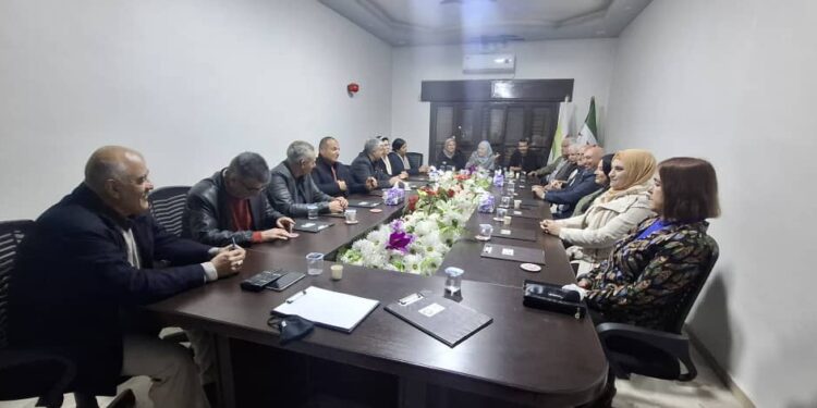 مجلس محلية الحي الغربي في قامشلو يناقش المستجدات السياسية والتحضيرات للمؤتمر القادم