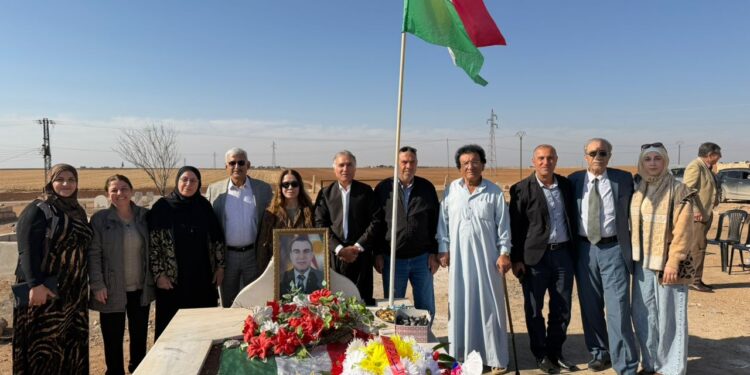 بحضور المجلس المحلي في الدرباسية وريفها… إحياء الذكرى السنوية12 لاستشهاد عدنان رستم .