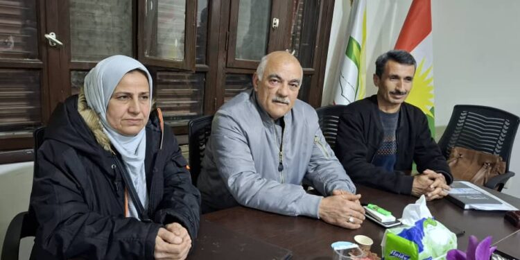 اجتماع مجلس محلية الحي الغربي في قامشلو يناقش المستجدات السياسية والتحضيرات للمؤتمر القادم