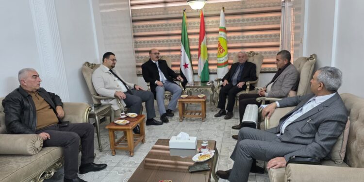 وفد من التحالف السوري الديمقراطي يزور مكتب المجلس الوطني الكوردي في دمشق