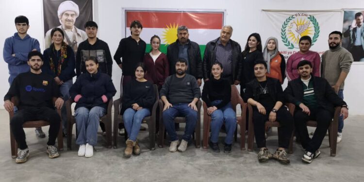 الحسكة.. فرقة ميتان تُحيي الفلكلور الكوردي بعروض مرتقبة في نوروز