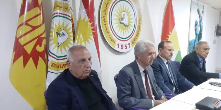 المجلس المحلي في سري كانييه يعقد اجتماعًا لانتخاب ممثلي المستقلين إلى المؤتمر الخامس للمجلس الوطني الكردي