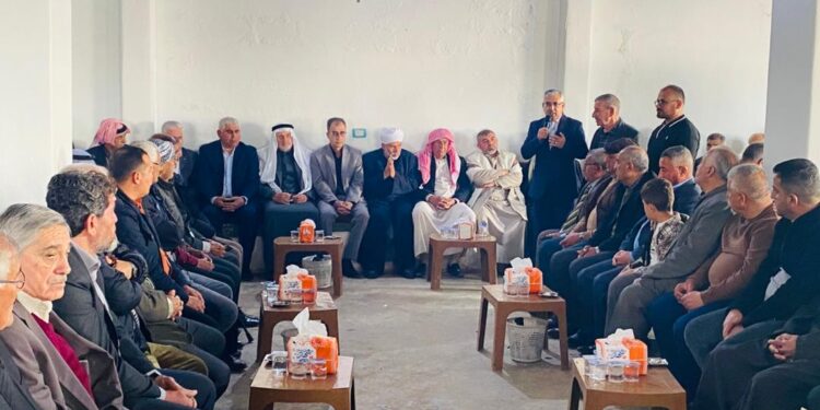 مبادرة عشائرية ناجحة تنهي نزاعاً دامياً في قرية كري بري “Girê pirê” بتربسىبي