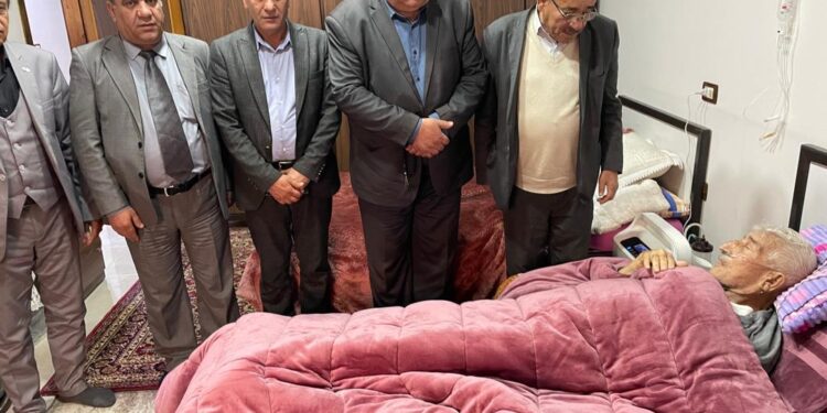 وفاءً لنضاله.. مجلس محلية ديرك يطمئن على صحة أحد مناضليه