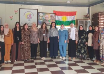 استمرار الدورة التدريبية في فن الإتيكيت والبروتوكول بمخيم فايدة