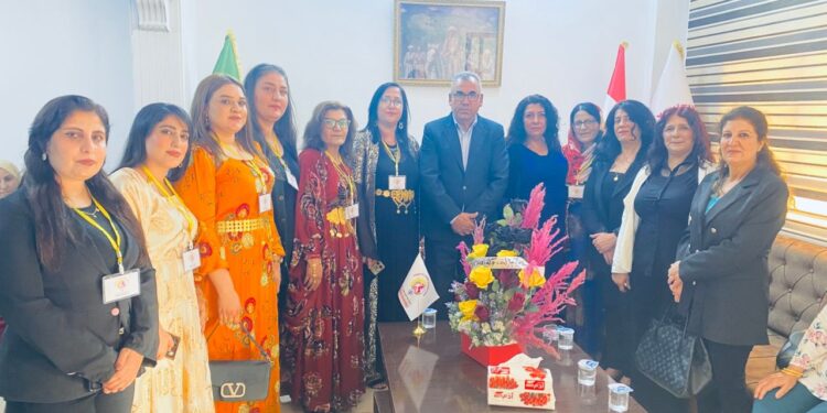 اتحاد نساء كوردستان سوريا يفتتح مكتبه الجديد في قامشلو وسط حضور رسمي ..