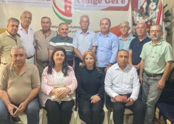 انتخاب عبدالصمد محمود رئيساً لاتحاد كتاب كوردستان سوريا في اجتماعه الإداري الأول .