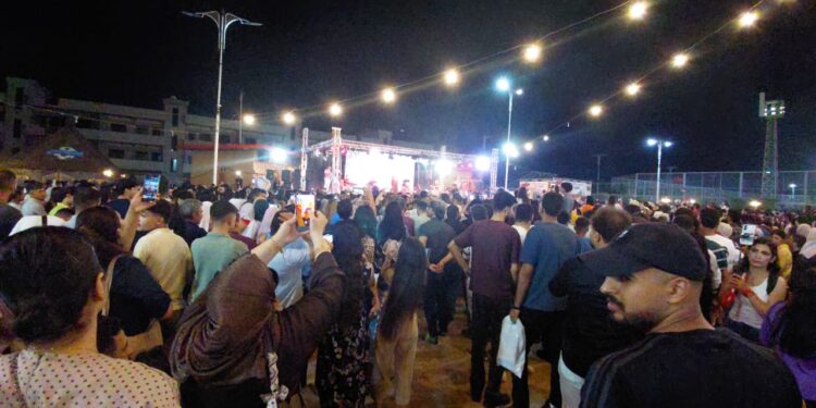 مهرجان التسوق في قامشلو.. مساحة للتسوق والترفيه وتعزيز الحياة الاجتماعية..